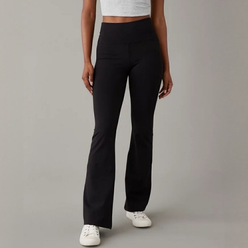 American Eagle Women's Black The Everything Highest Waist Flare Legging